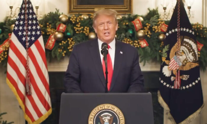 Трамп призвал американцев «остановить кражу президентских выборов» (ВИДЕО)