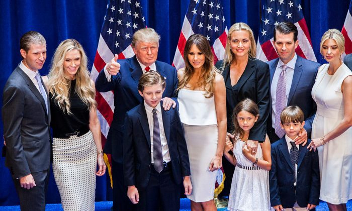 Лара Трамп критикует Facebook за удаление интервью Дональда Трампа (ВИДЕО)