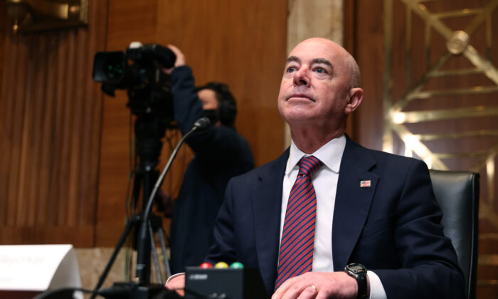 США заборонили імпорт морепродуктів з китайських кораблів, які причетні до «сучасного рабства» (ВІДЕО)
