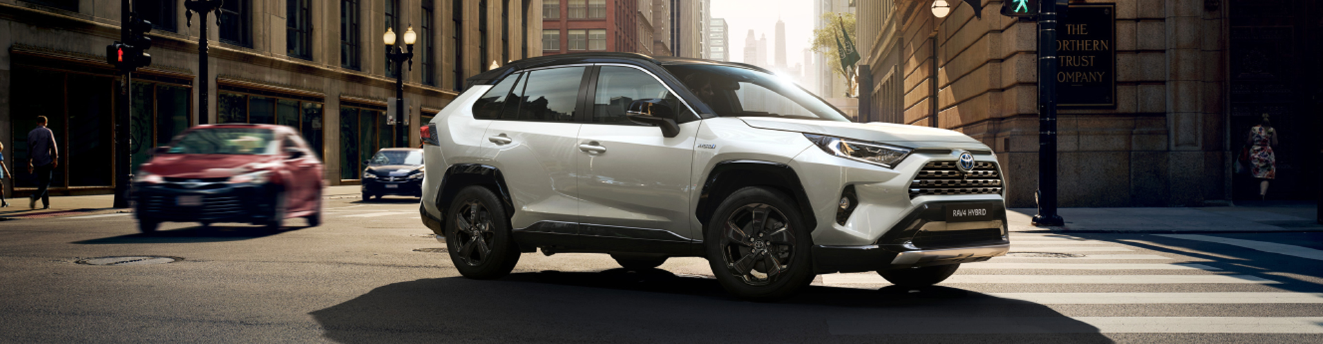 03_rav4_hybrid-1920_500