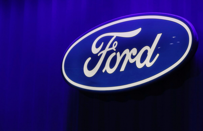 Компания Ford Motor отзывает 775000 внедорожников из-за проблемы с рулевым управлением