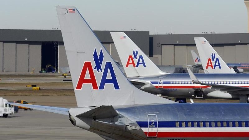 urn_newsml_dpa_com_20090101_170330_99_873676_large_4_3_flugzeuge