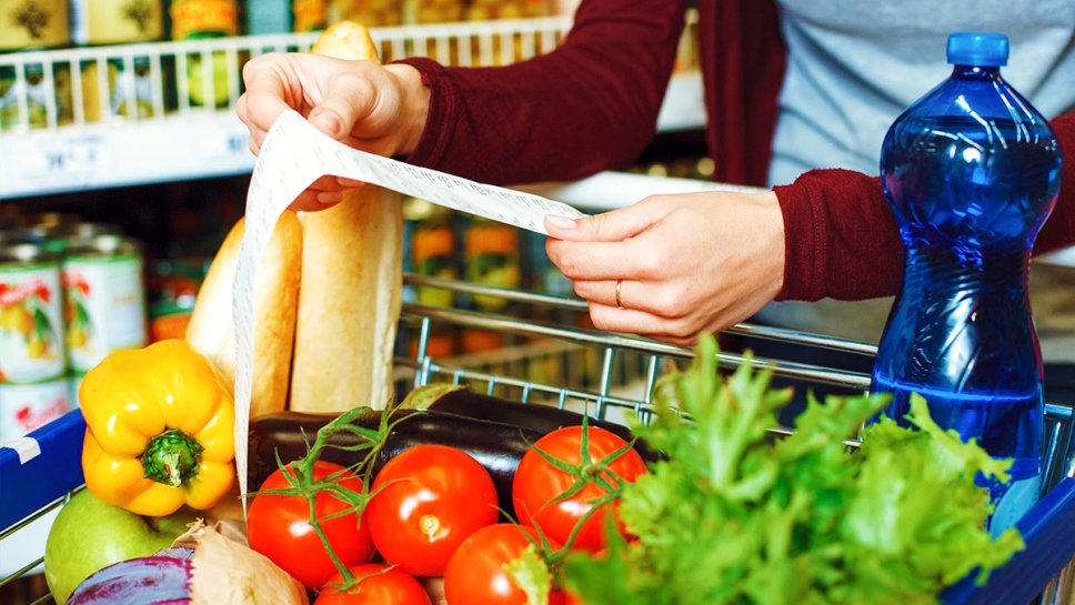 Как выбрать продукты в интернет-супермаркете: полезные рекомендации