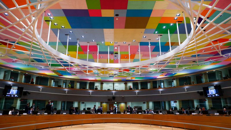 Байден и Джонсон объявили о проведении виртуального саммита G7 по Афганистану