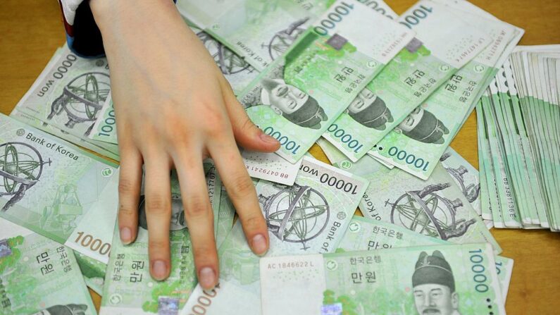 У старому холодильнику кореєць знайшов 80 000 євро