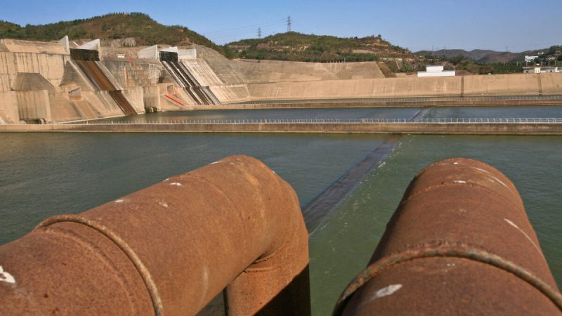 Китайские власти потратили миллиарды на ремонт старых водохранилищ