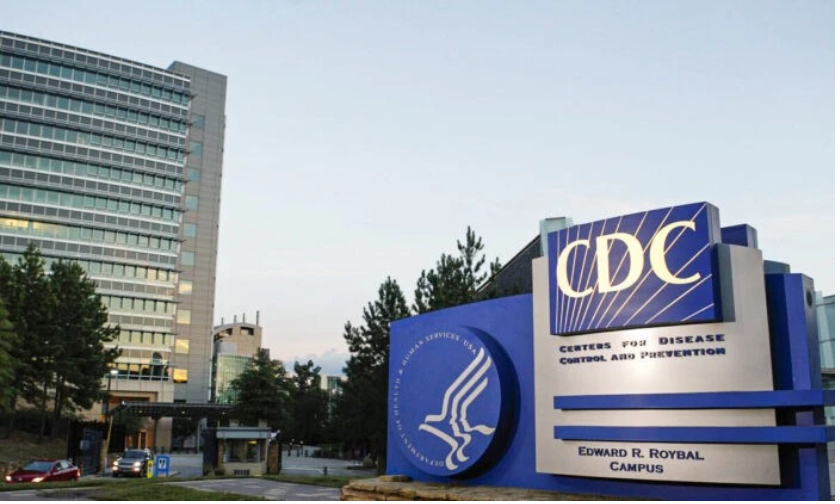 Центры по контролю (CDC) в США заявили, что у них нет данных о заражении COVID-19 от людей с естественным иммунитетом