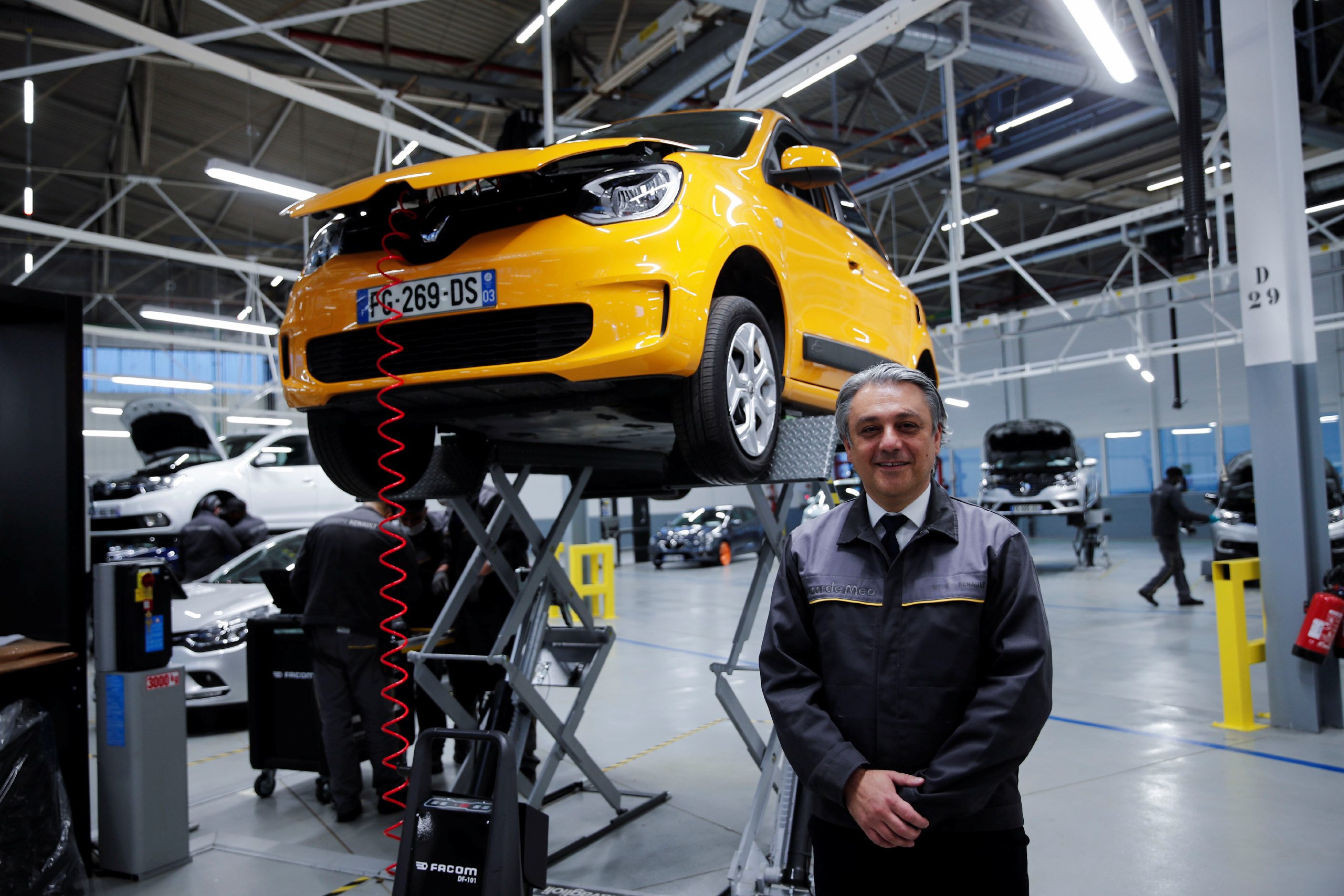 Renault ожидает выручку в размере 1 млрд евро от нового бизнеса по переработке отходов