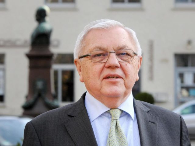 Німецький ексгенерал: «Якби Росія хотіла напасти на Україну, то зробила б це давно»