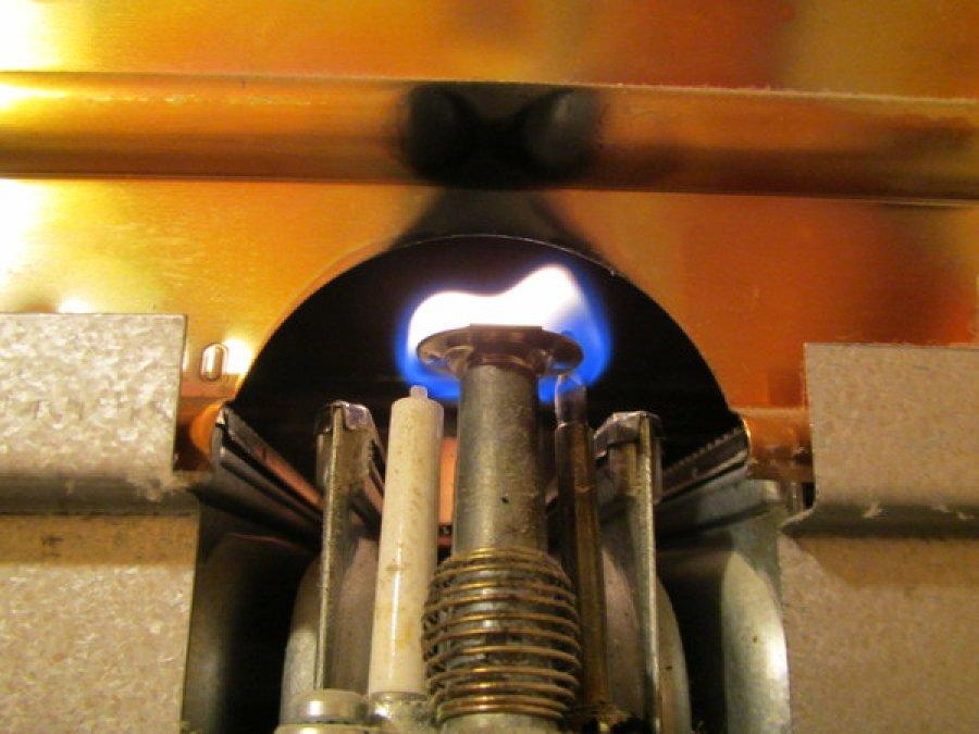 Почему тухнет газовый котел: что делать, если гаснет фитиль