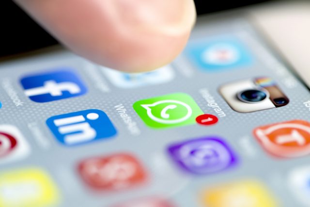 Швейцарська армія заборонила солдатам користуватися Whatsapp, Signal та Telegram під час служби