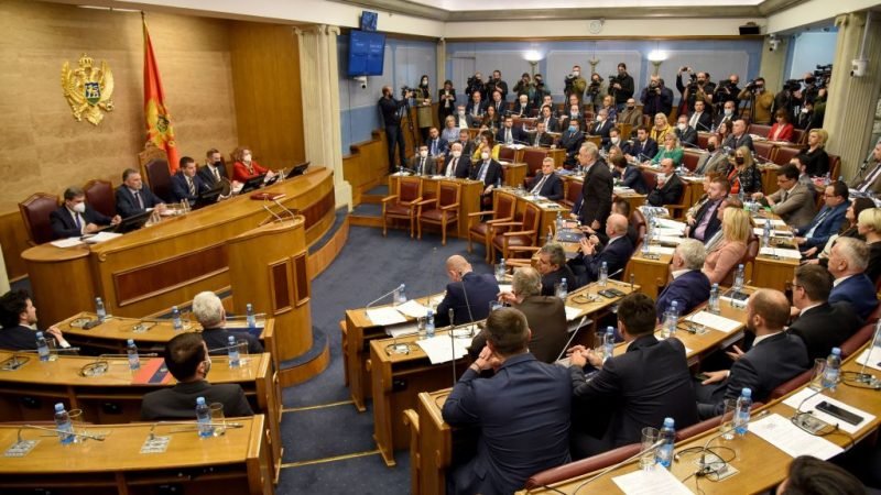 Уряд Чорногорії повалено внаслідок вотуму недовіри