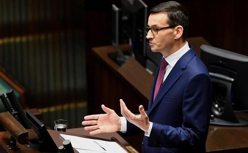 Премьер-министр Польши предостерегает Макрона от “переговоров с убийцей” Путиным: Мы не ведем переговоры с преступниками