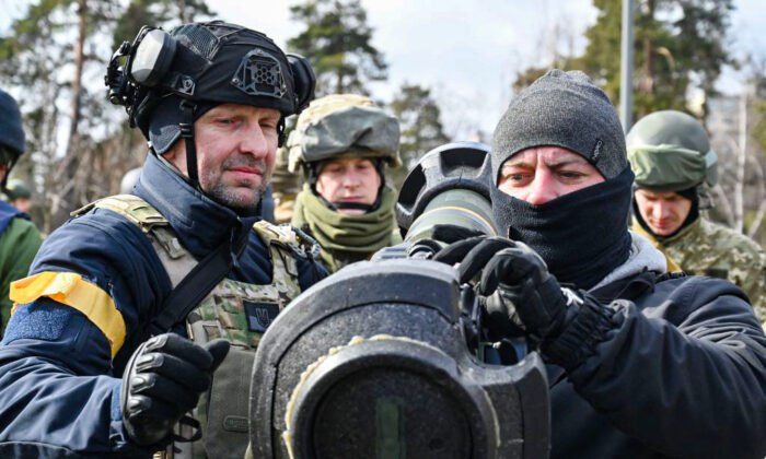 Киев просит Запад предоставить больше оружия