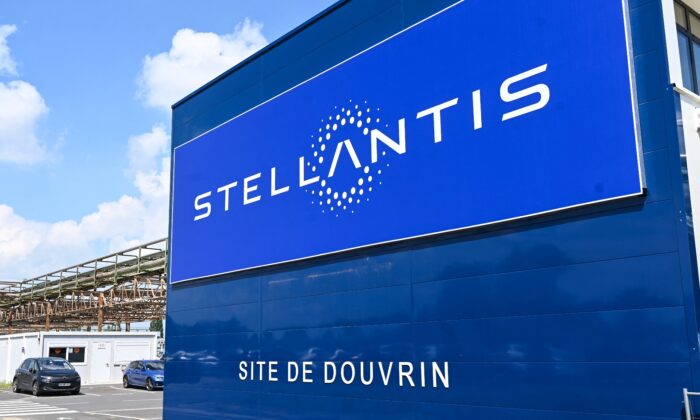 Stellantis остановила производство автомобилей в России