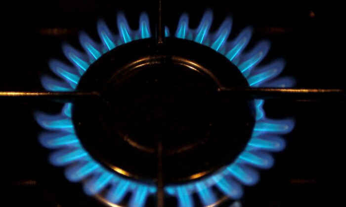 Оператор газопроводу в Україні припинить подачу російського газу