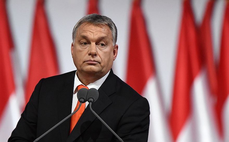 Віктор Орбан знову грає у кремлівську гру. Виступає проти запропонованих санкцій ЄС