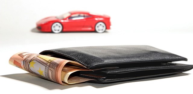 auto-financing-2157347_640