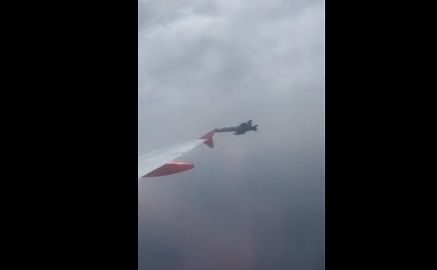 Винищувач Іспанії перехопив рейс EasyJet після загрози вибуху, яка виявилася розіграшем