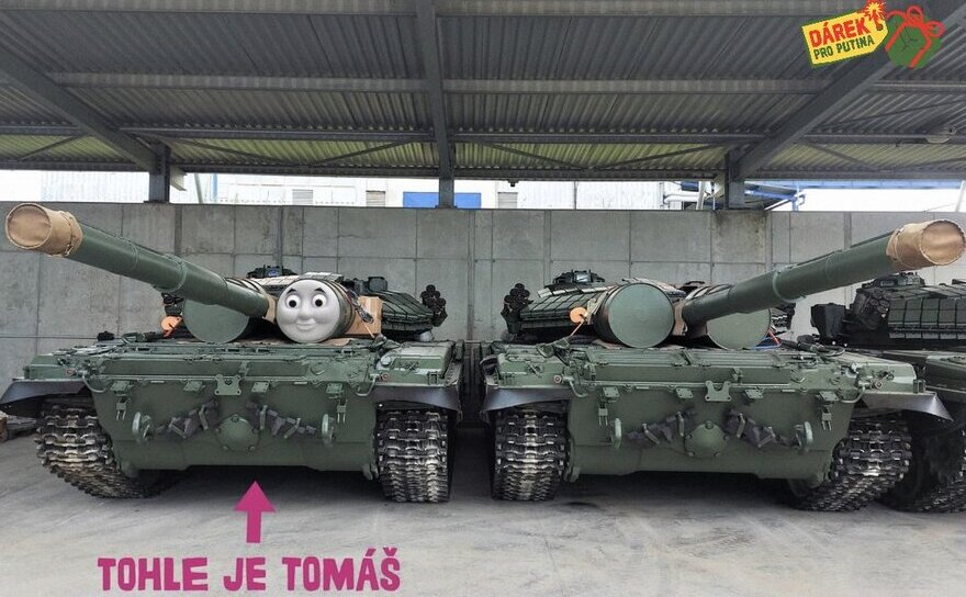Чехи собрали на танк для ВСУ