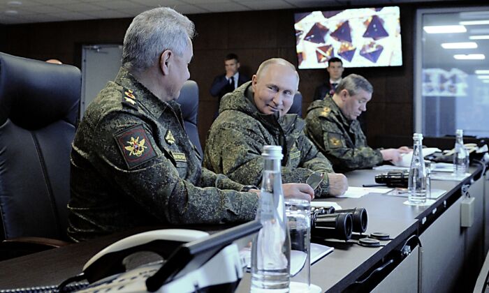 vladimir-putin-2-ap22249370671589-700x420