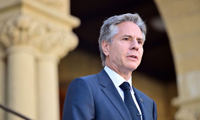 antony-bliken-700x420_1