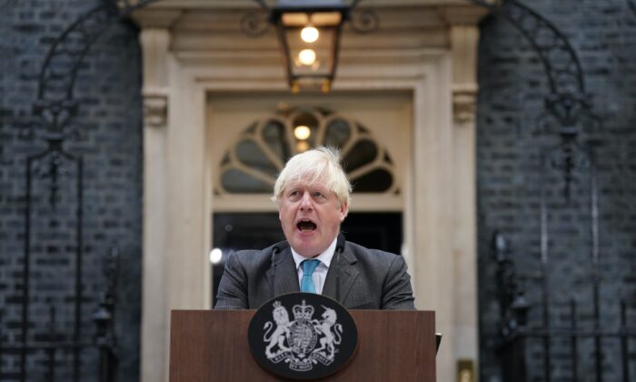 boris-johnson-6sep22-700x420