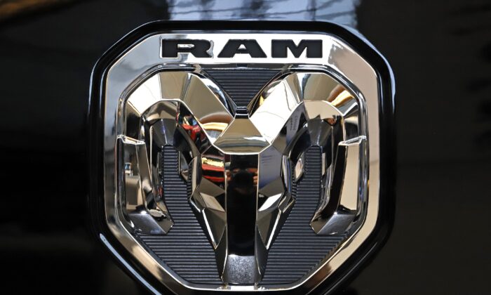 Автокомпания Ram отзывает 1,4 млн автомобилей из-за неисправности задней двери