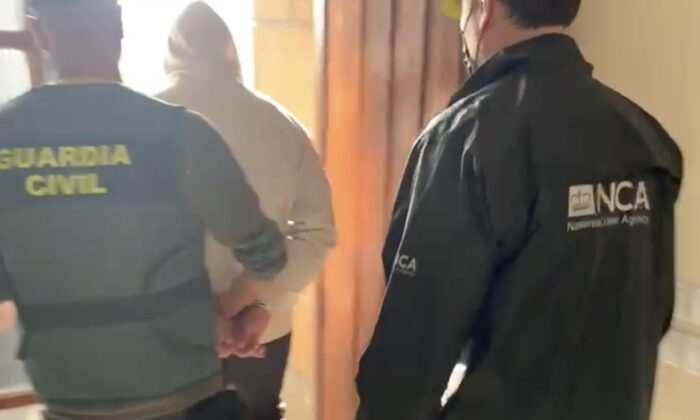 Богатый российский бизнесмен задержан британскими полицейскими, ведущими расследование в отношении олигархов