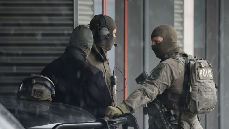 Німеччина: поліцейську операцію в Дрездені завершено, захоплювача заручників убито