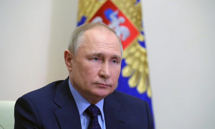 Путін похвалив РПЦ за підтримку окупаційних військ в Україні (ВІДЕО)