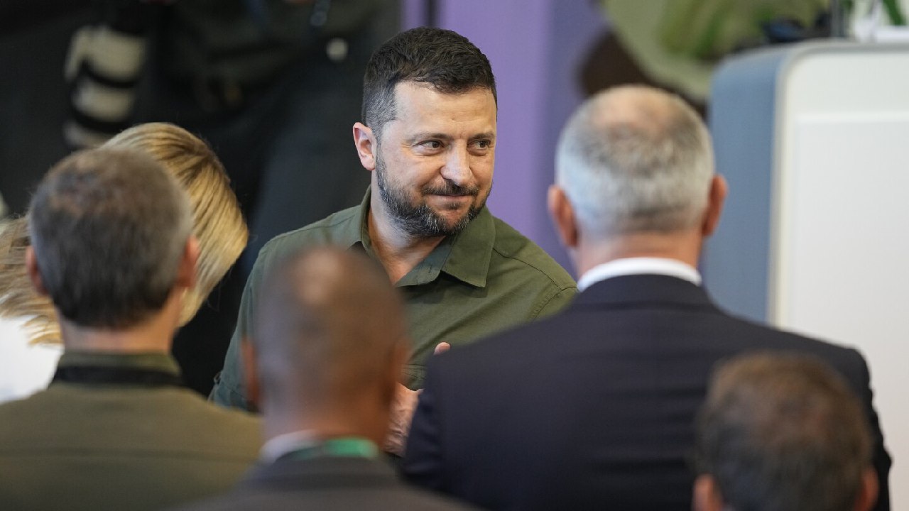 801b7a3b-fbdc-41cd-988c-96718738b8f3