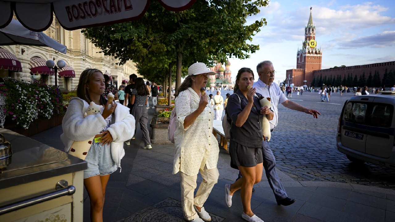 b964304c-f813-4824-a8f4-7c80a5b631de