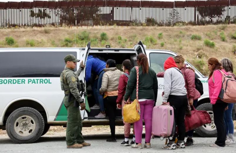 10cdbd5a-1f5f-45b5-9474-ee0b84b29a4d