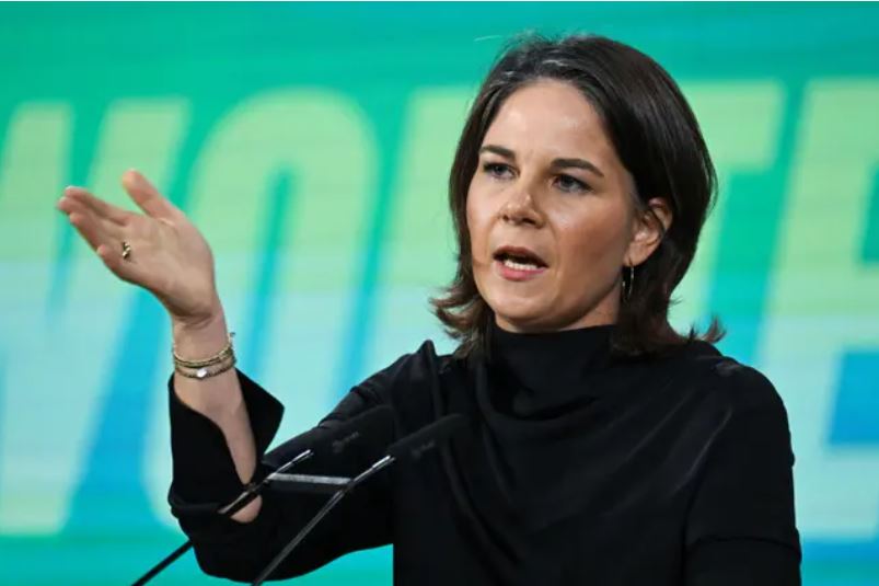 27d3c19a-59e9-453b-ad98-1d4fc0fd137b