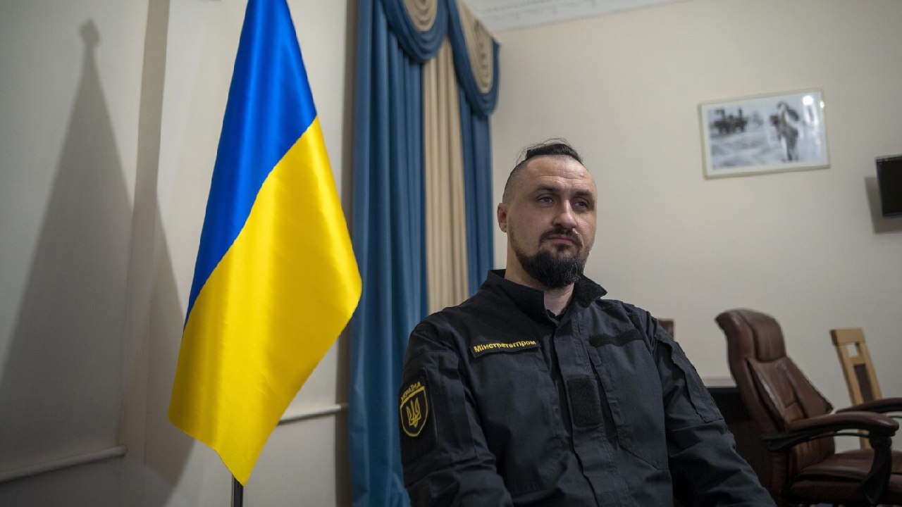 5c6a550d-8592-452e-a229-00a10fb9867a