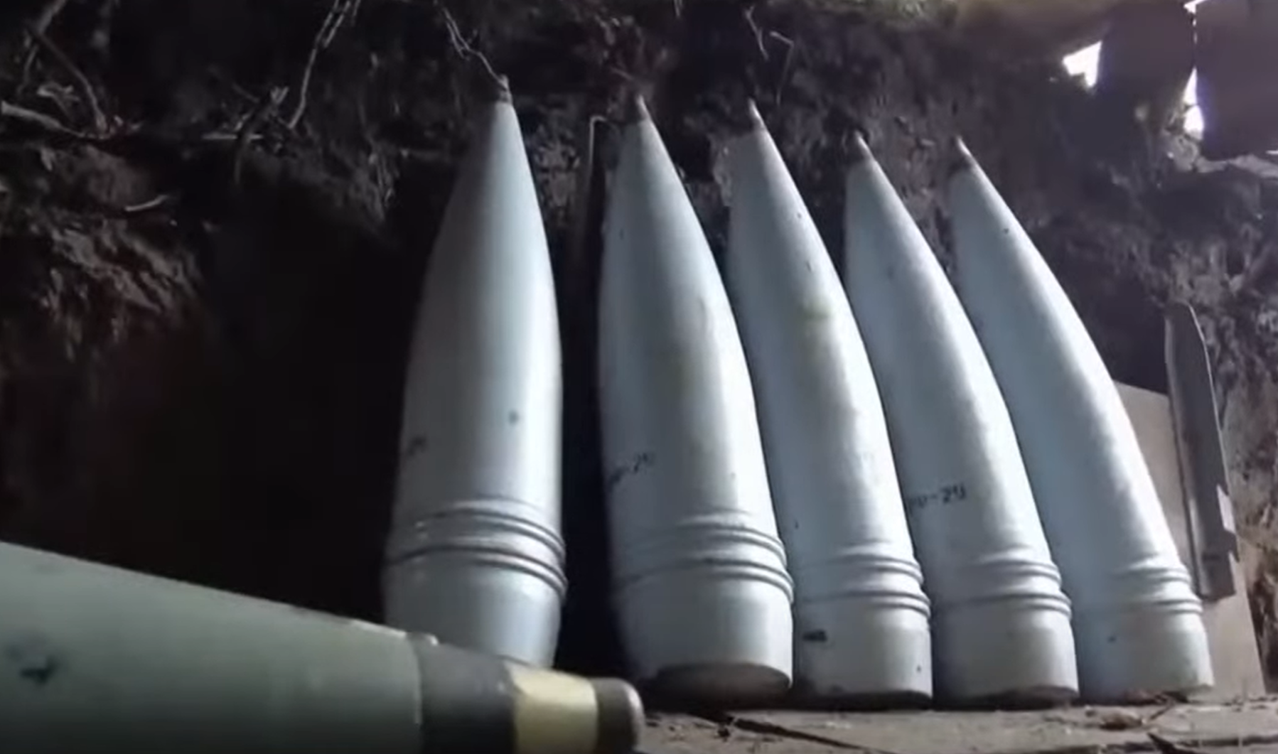 97f74810-4238-4581-83a4-6f53f855a15f