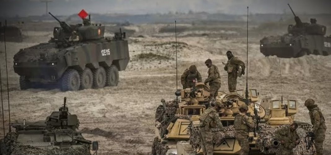 В учениях НАТО примут участие около 90 000 военнослужащих, сообщил главнокомандующий Каволи