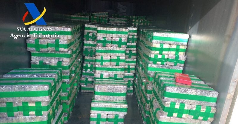 d8830781-eb14-4107-b551-9d9e661c7220