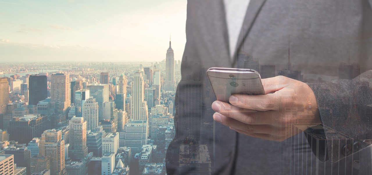 businessman-4194853_1280