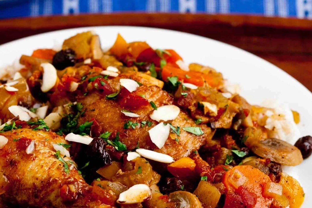 id5651240-moroccan-style-stew-vertical-1080x720