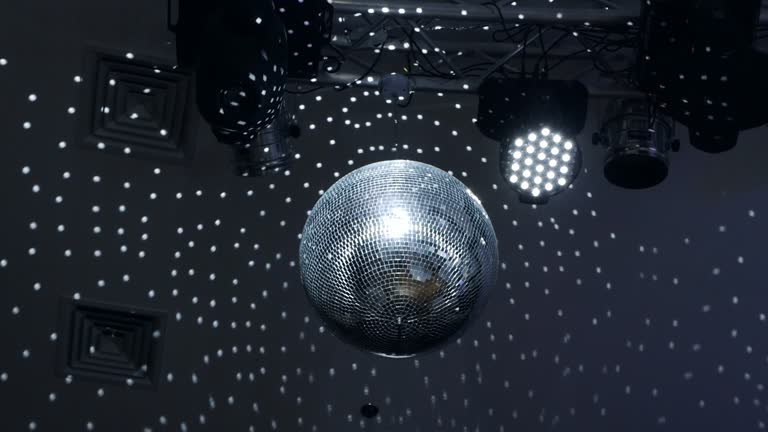 istockphoto-1346063507-640x640