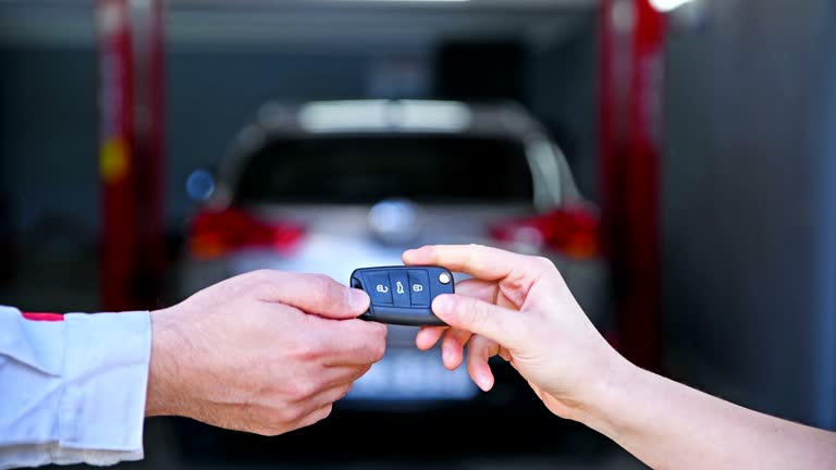 istockphoto-1185583906-640x640